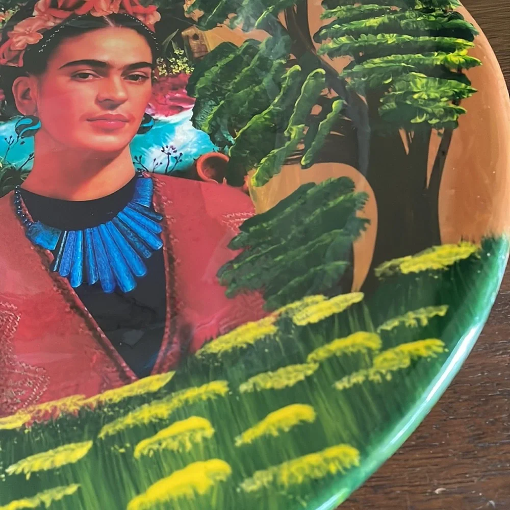 Mexican clay art Frieda